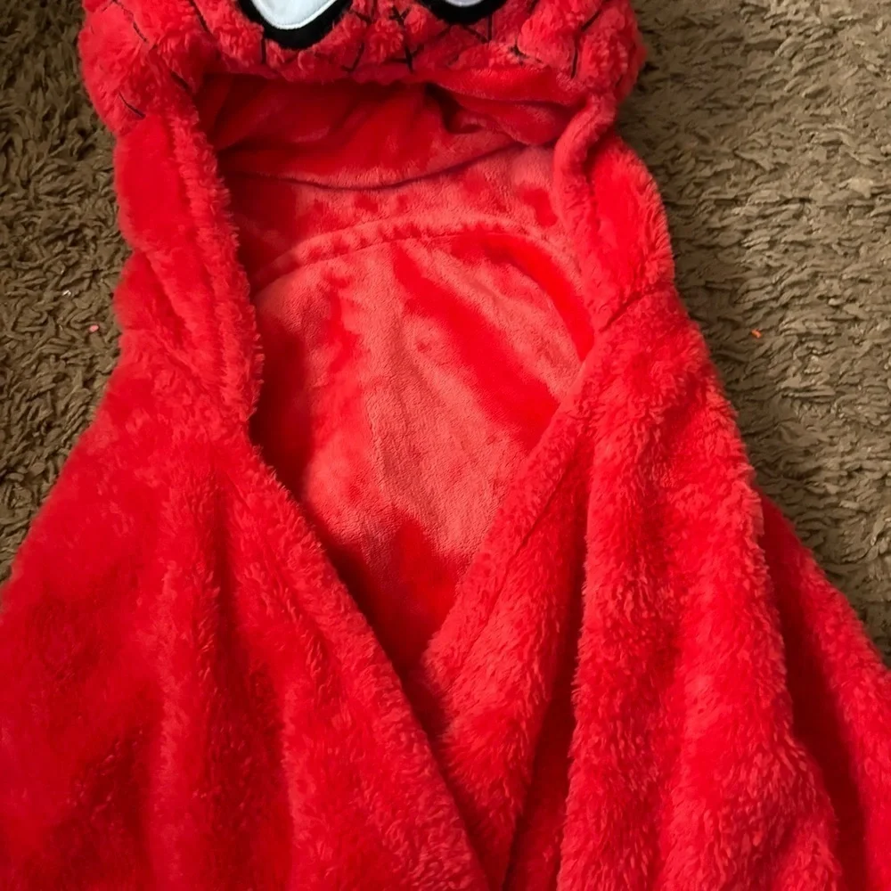 Spider-Man Hooded Blanket Super Soft Fluffy Fleece Kids Red